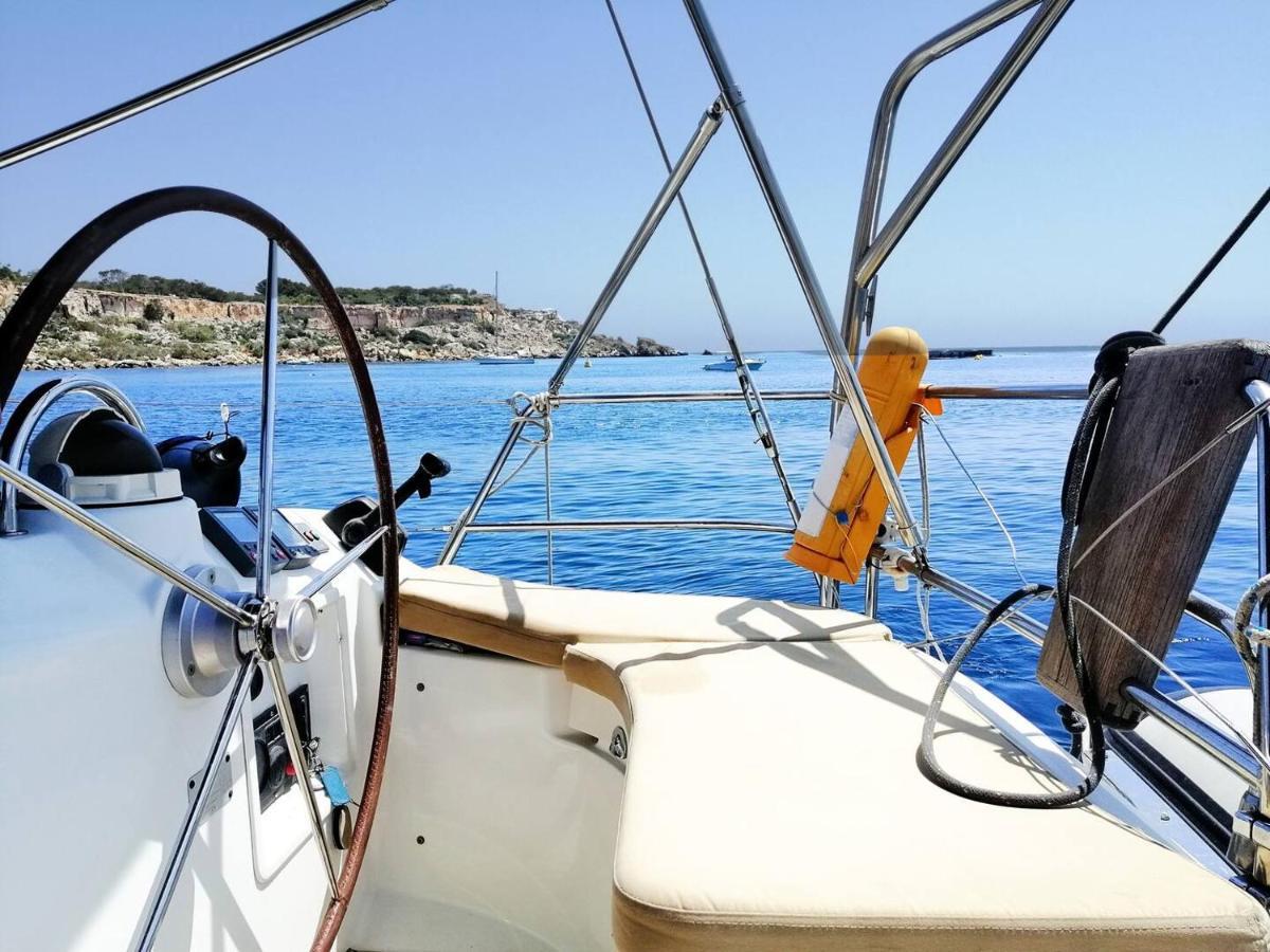 Modern Apt Kalkara Seafront! Buitenkant foto