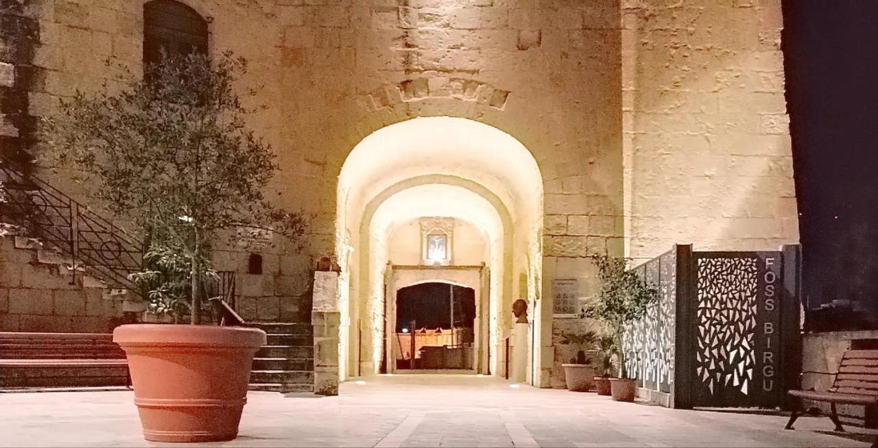 Modern Apt Kalkara Seafront! Buitenkant foto